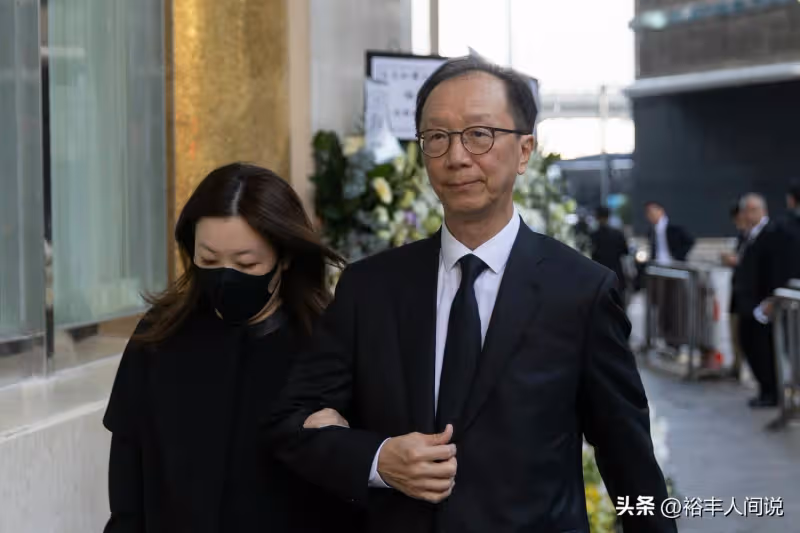 呂志和追悼會政商娛界名流齊聚!劉德華夫婦送花牌,伏明霞罕現身