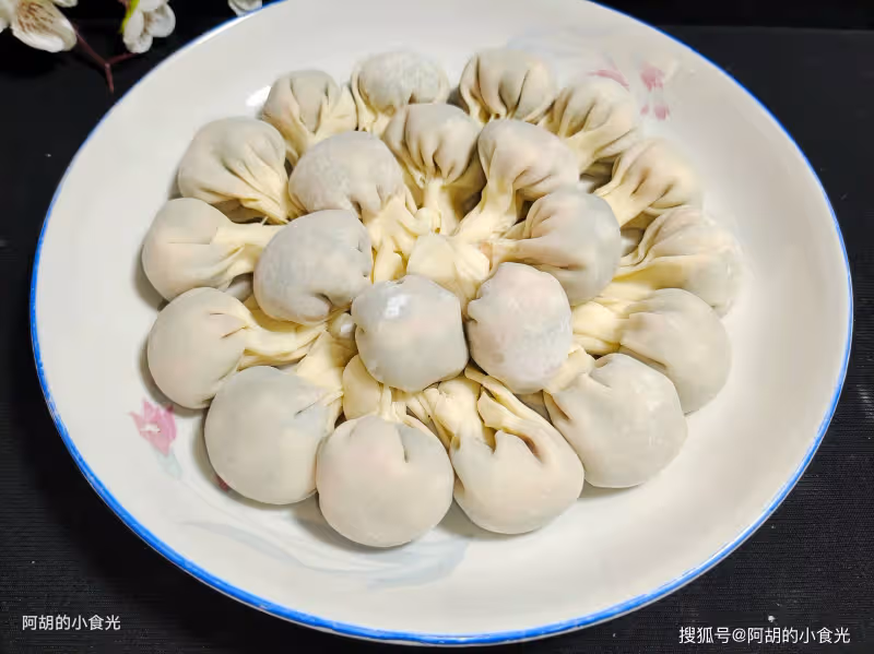 冬天一定要讓孩子多吃這菜,被低估的寶藏菜!蒸一蒸上桌,一口一個、鮮嫩營養高,一盤吃個精光