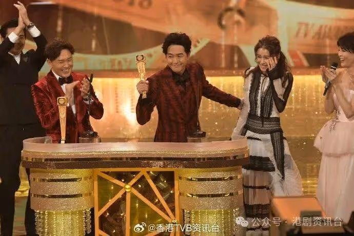 黃翠如升格做女王!獲蕭正楠貼心照顧 孕期出現呢個問題