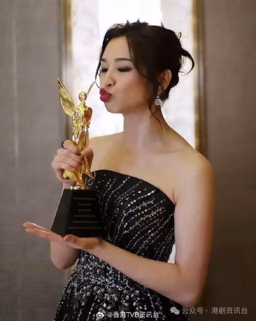 麥美恩膺亞洲影藝最佳娛樂節目主持 感激曾志偉給予信任