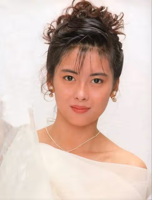 日本女星中山美穗死在寓所浴缸,曾出演電影《情書》女主角