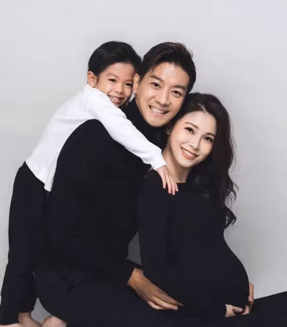 黎懿諾分享大兒子患病經歷,引起網民共鳴,夫妻罕見合體製作飯糰