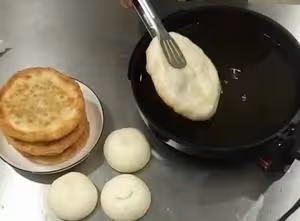 土家鮮肉餅製作
