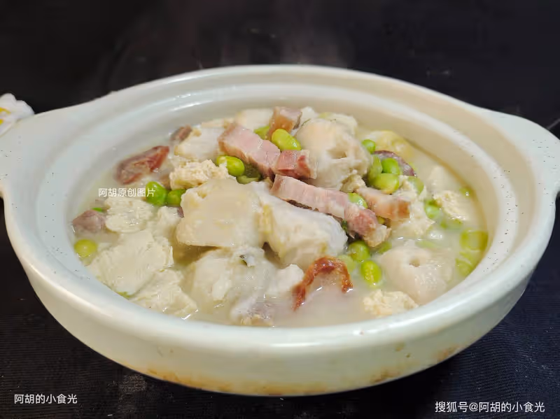 冬天最該吃的菜就是它,上桌比肉還搶手!隨手燉一鍋,有湯有菜、香軟滑嫩又暖人,正適合天冷吃