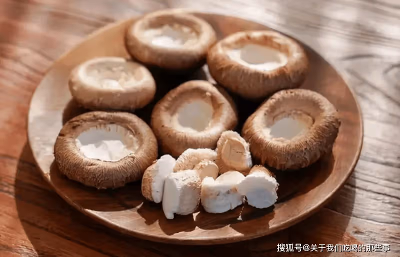 買香菇時,挑「大的」還是挑「小的」?差別挺大,別再買錯了