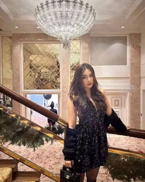 TVB前小花曬美照,引起粉絲一波回憶殺,曾被曝是大馬千億富二代