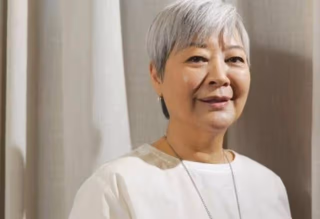 已交代好身後事!69歲港女星兩婚兩離後與同性愛人相伴:很在意我