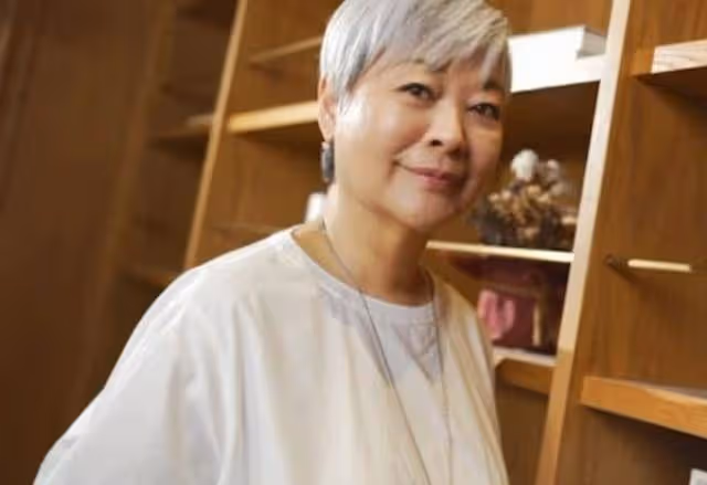 已交代好身後事!69歲港女星兩婚兩離後與同性愛人相伴:很在意我