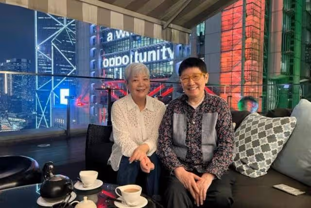 已交代好身後事!69歲港女星兩婚兩離後與同性愛人相伴:很在意我