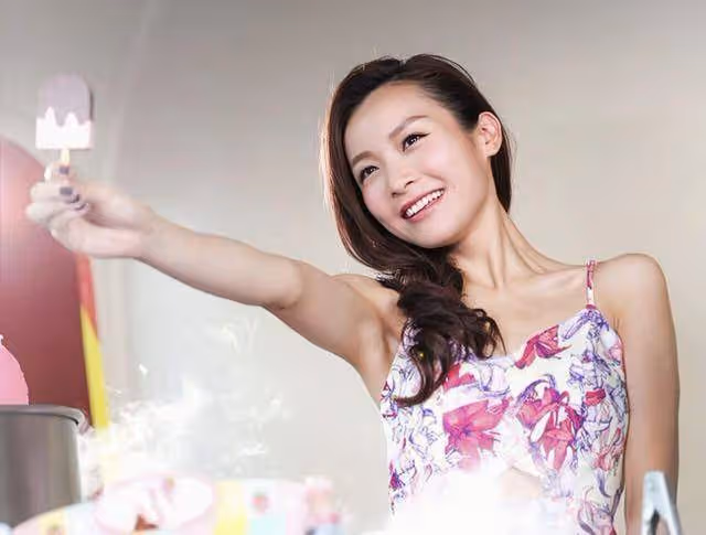 TVB知名女星再曝離巢,疑和高層談判破裂,突然更改工作聯繫方式