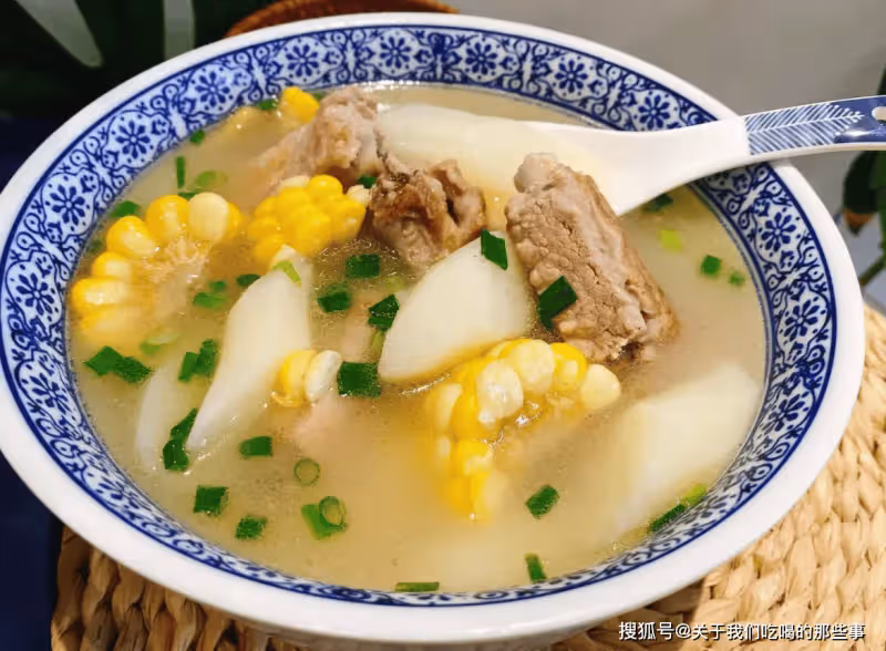 不管燉什麼肉,最忌直接焯水!掌握5點,肉不柴不腥,軟爛香濃