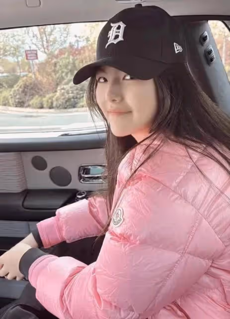 李湘為女兒買勞斯萊斯豪車,王詩齡16歲考駕照,李湘考慮太周到
