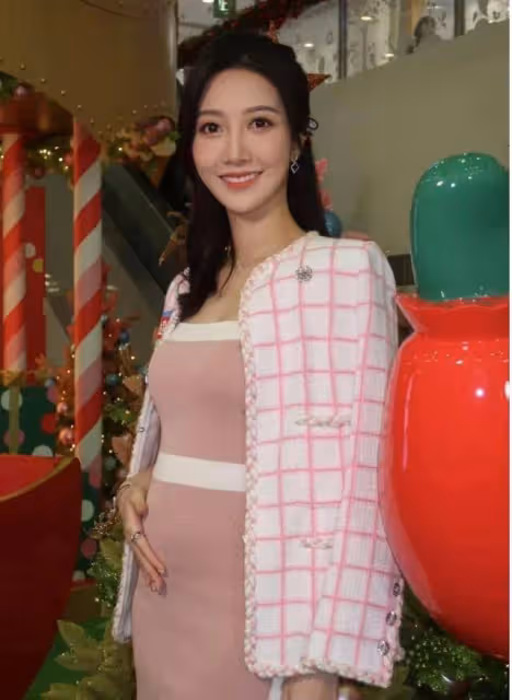 TVB兩位準媽媽同框!同懷5個月孕肚大不同,引髮網民猜誰男誰女