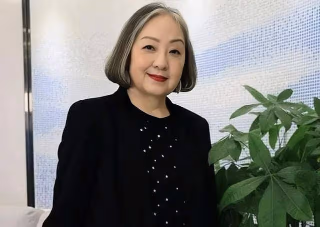 好慘！TVB知名老戲骨遭雪藏無劇可拍，一年多沒有回公司