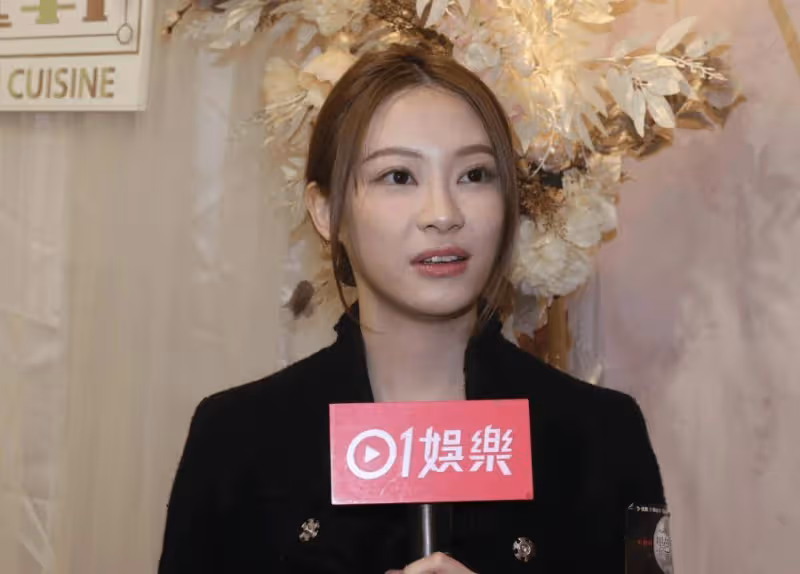 TVB性感小花自爆入行8年戶口僅2位數!直呼還沒用愧對家人!早前又燙傷額頭紅腫一大片