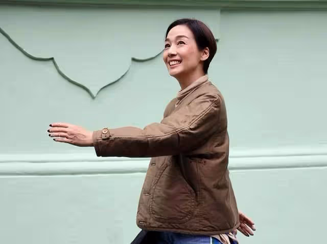 TVB知名女星奪視後兩年無劇可拍,自曝陷入魔咒,用綜藝來抵劇債