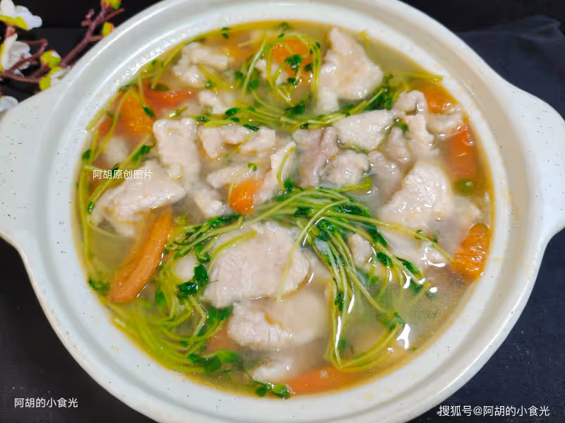 天冷這碗湯來的太及時,賽過雞湯魚湯!隨手煮一碗,有菜有肉、鮮爽不膩又暖人,每次都喝個精光