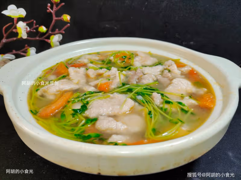 天冷這碗湯來的太及時,賽過雞湯魚湯!隨手煮一碗,有菜有肉、鮮爽不膩又暖人,每次都喝個精光
