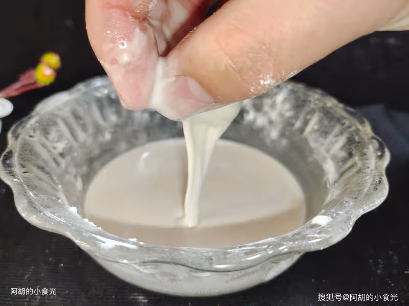 天冷這碗湯來的太及時,賽過雞湯魚湯!隨手煮一碗,有菜有肉、鮮爽不膩又暖人,每次都喝個精光