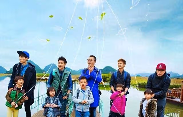 《爸爸去哪兒》萌娃現狀,王詩齡開大勞,Kimi帥到能出道,石頭成型男