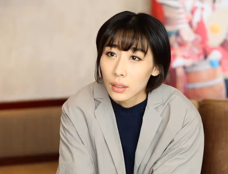 一尿成名!和張譯撞臉的她,婚內出軌丈夫兄弟,拿演技當遮羞布!