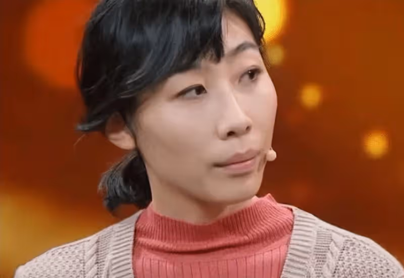 一尿成名!和張譯撞臉的她,婚內出軌丈夫兄弟,拿演技當遮羞布!