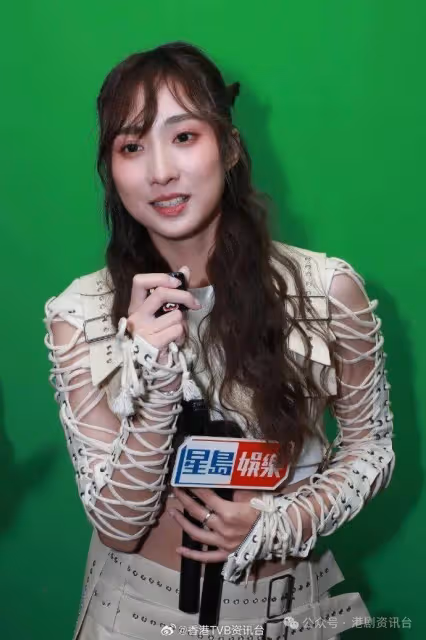 鍾柔美被指頂替炎明熹!參加《聲生不息》 與容祖兒影Selfie