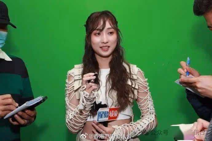 鍾柔美被指頂替炎明熹!參加《聲生不息》 與容祖兒影Selfie