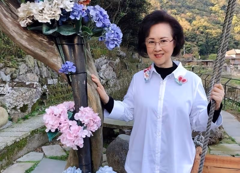 瓊瑤花葬羽化成仙 俞小凡等藝人現身祝福回到平先生身邊
