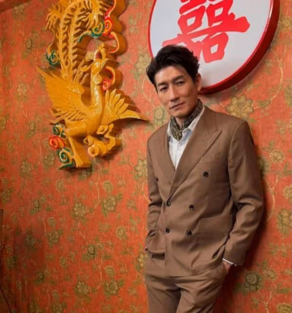 凍齡!48歲前港姐狀態仍如少女,失婚後遇真愛備受藝人老公疼愛