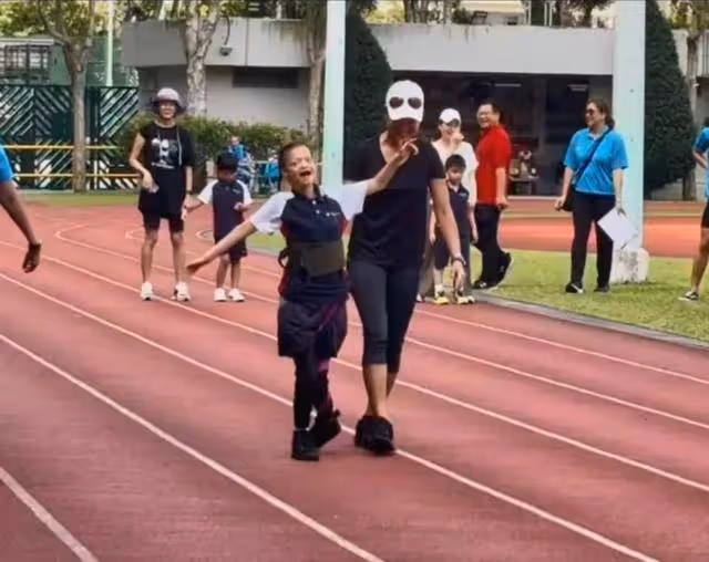 鍾麗淇為患罕見病女兒慶生,透露女兒剛經歷一場手術