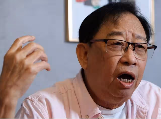 74歲綠葉挑戰新行業仍無法退休,需要繼續供養35歲兒子,讓其啃老