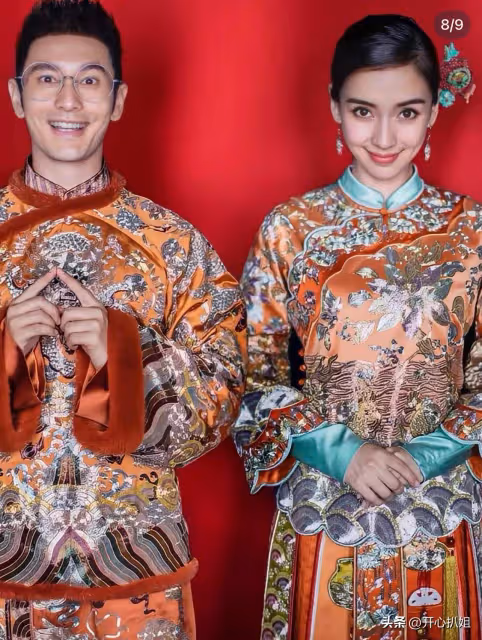 Angelababy直播賣羽絨服,顏值回春溫柔又甜美,宣布明年正式復出