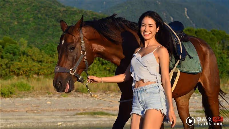 《全明星2》金鐘女神脫了！自拍比基尼解放半球　緊身三角泳褲全看光