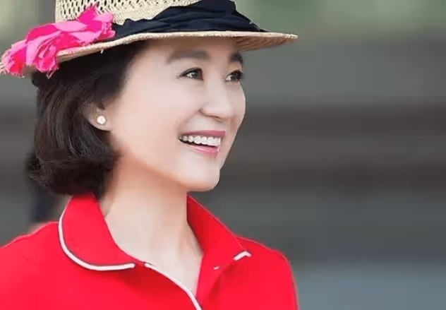林青霞有多難伺候?私人廚師在4年間白了頭,年薪500萬也不願意干