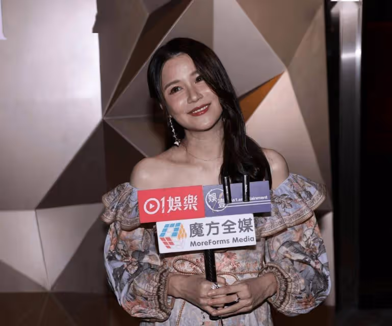 TVB花旦宣布懷孕後首次亮相!光彩照人自爆狂吃體重突增6KG!被問一事當場哽咽