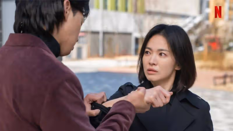 43歲宋慧喬曬泳裝美照!魔鬼身材的她十年後再演韓影
