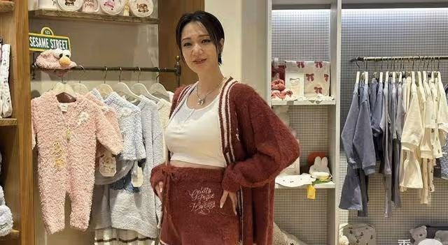 TVB前知名女星否認人工受孕,子宮長水瘤動過手術,還想生二胎