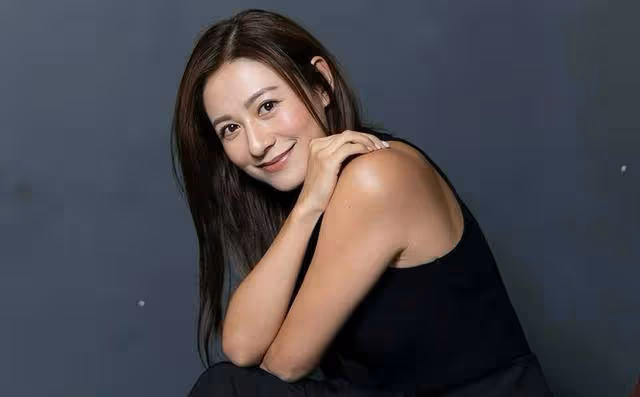 突發!香港知名女星發生車禍緊急送醫,駕駛車輛發生側翻