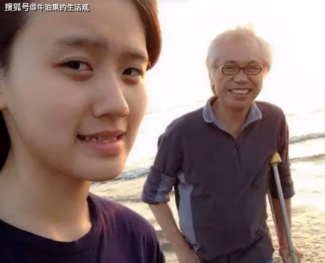 爺孫戀女主淪落到乞討的地步,林靖恩回應確實是病了,已回老家