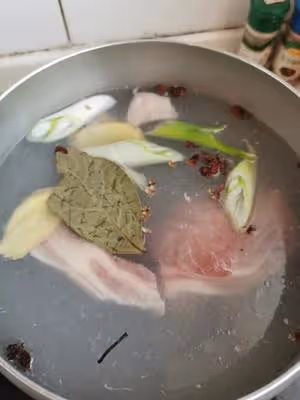 東北酸菜白肉