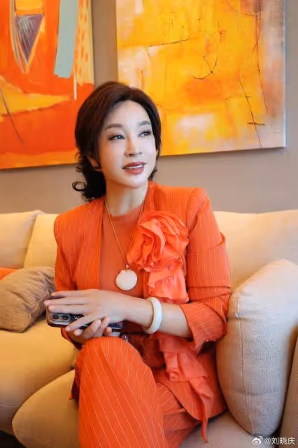 劉曉慶前男友古柯稱不會因容貌質疑受到傷害,律師:其經濟困難交不起訴訟費