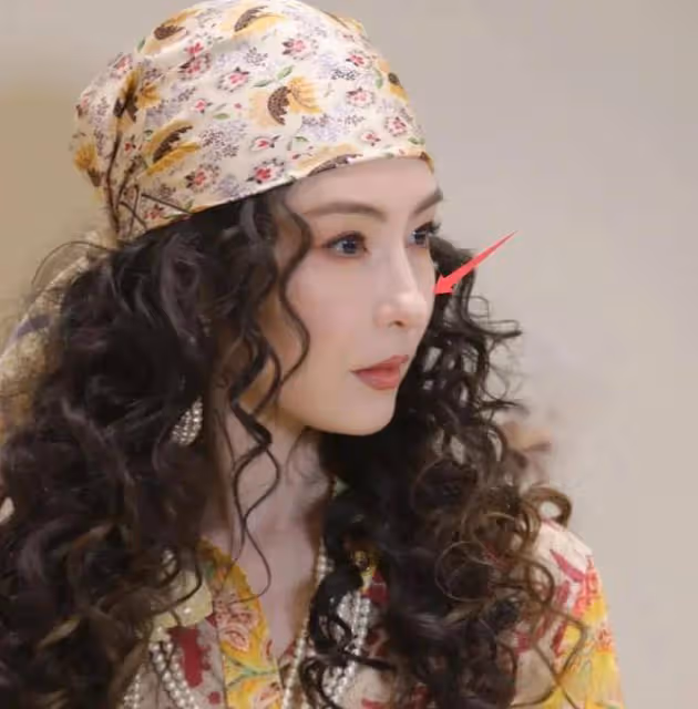 44歲張柏芝和32歲楊紫同框,頂級骨相和皮相美的區別出來了