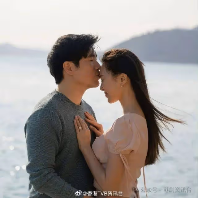 馮盈盈同屆港姐季軍宣布懷孕！嫁大馬首富孫仔榮升「千億孫新抱」後變低調