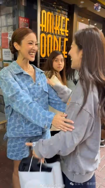 最靚港姐冠軍人妻支持視後新店街頭拍短片!竟被網民狠批浮誇好假