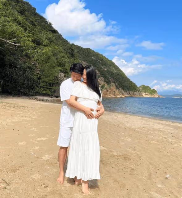 再有喜事!34歲港姐小花宣布懷孕!嫁大馬首富孫子罕見曬幸福合照!