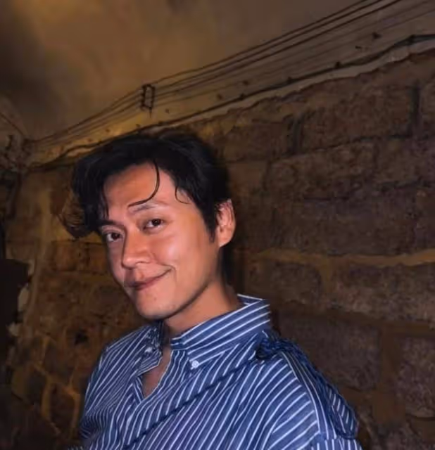 可喜可賀!TVB男星張振朗首奪視帝,開心直呼:覺得人生圓滿了