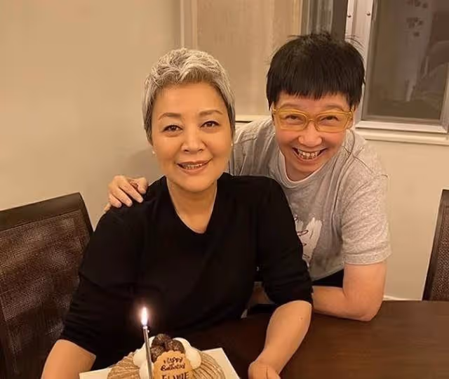 實力派女星拒絕和同性愛人結婚,相愛18年感情穩定,交代好身後事