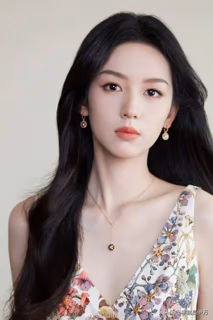 重慶貌美如花的7位女明星，看看誰是你心中的「重慶第一美女」？
