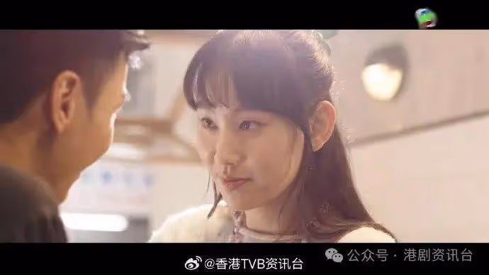炎明熹相隔5個月現身公開活動不受訪!粉絲逼爆現場 台下舉動掀討論
